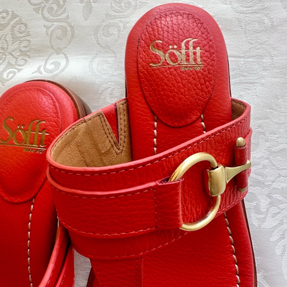 SOFFT brand orange/red sandals - Picture 4 of 6